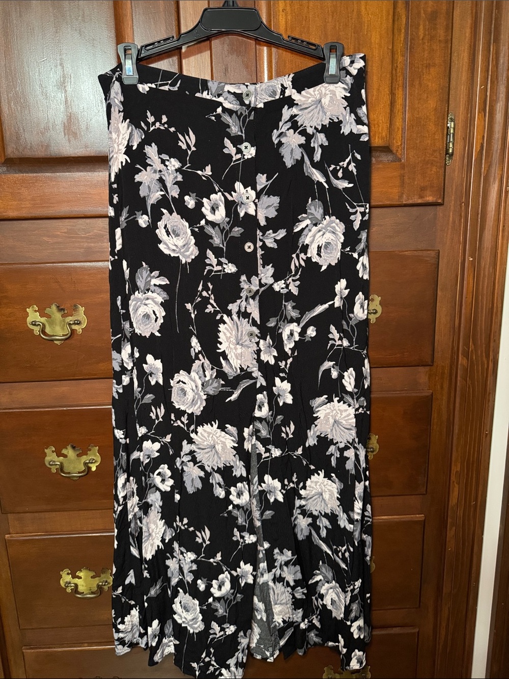 Black Floral Button-Front Maxi Skirt